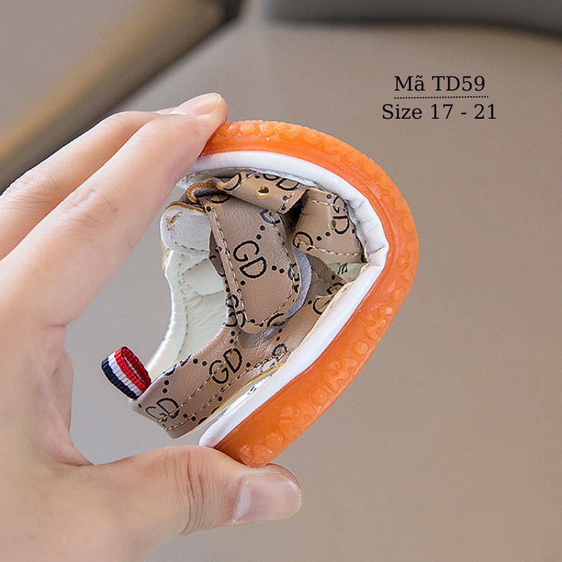 Giày sandal tập đi bé trai limibaby đế cao su mềm chống trơn trượt cho trẻ sơ sinh 0 1 2 tuổi  tiếng còi chíp chíp TD59