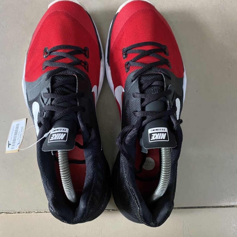 Giày chính hãng đã qua sử dụng