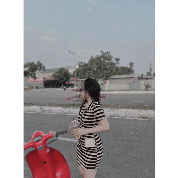 Đầm body sọc tay ngắn cổ sơ mi form ngắn siêu xinh-hình thật.