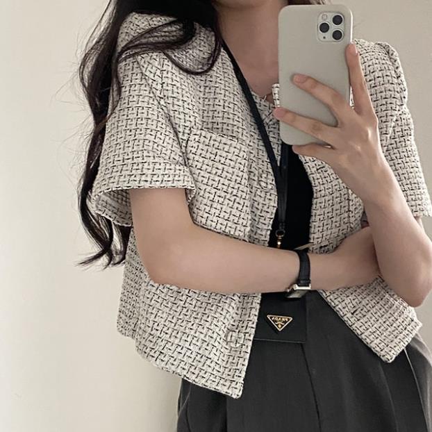 Áo khoác blazer form croptop dáng ngắn phong cách Hàn Quốc thời trang sang trọng cho nữ MA105 | BigBuy360 - bigbuy360.vn