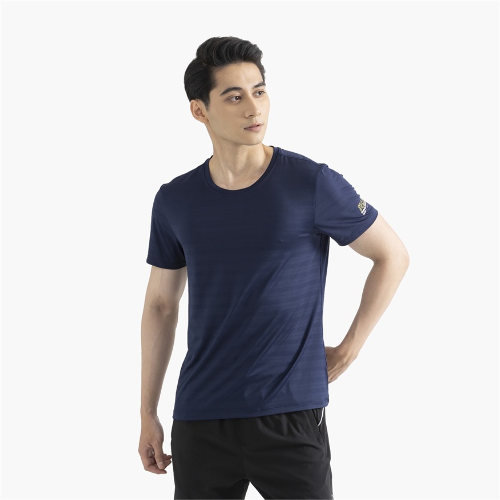 Áo thun nam ngắn tay cổ tròn Aristino ATS033S2 phông T-shirt polyester dáng suông nhẹ màu xanh tím than kẻ chìm