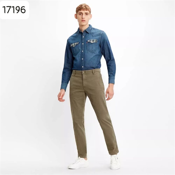 Quần kaki Levis 17196