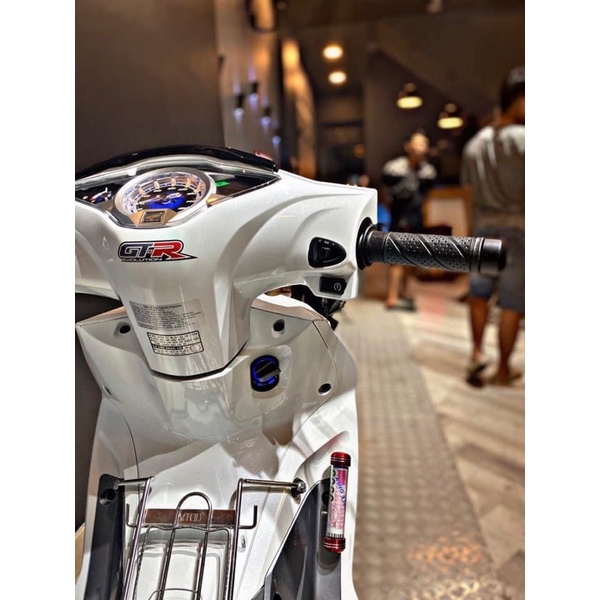 Ống trang trí thái lan