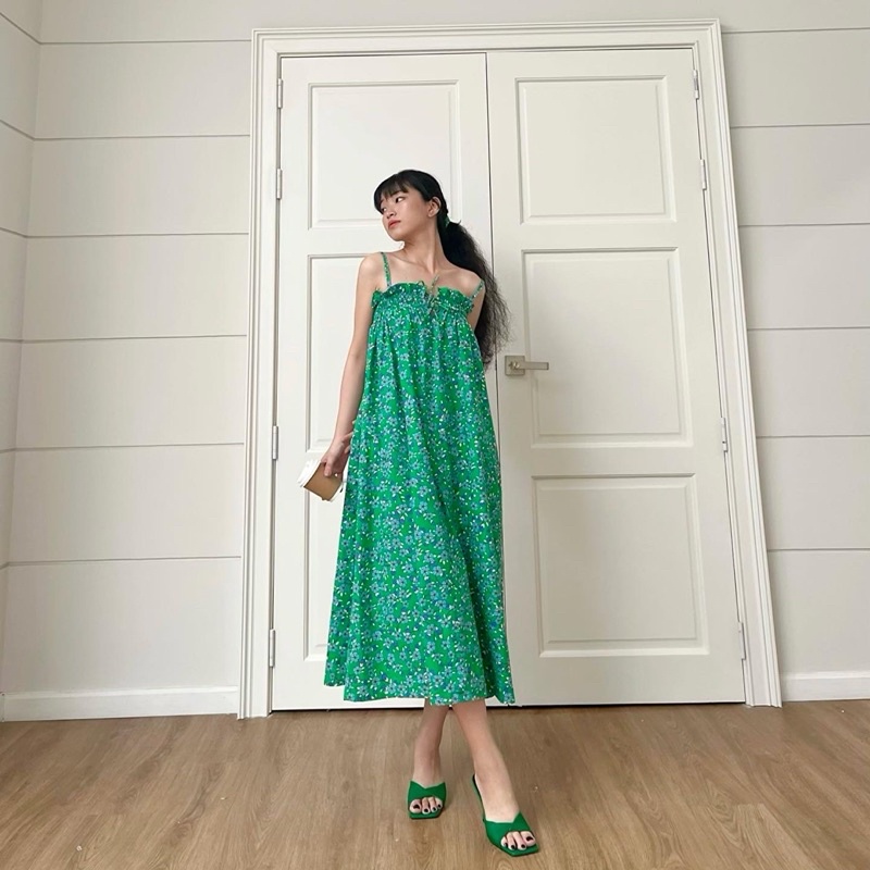Lyli dress_đầm maxi hai dây hoa xanh lá