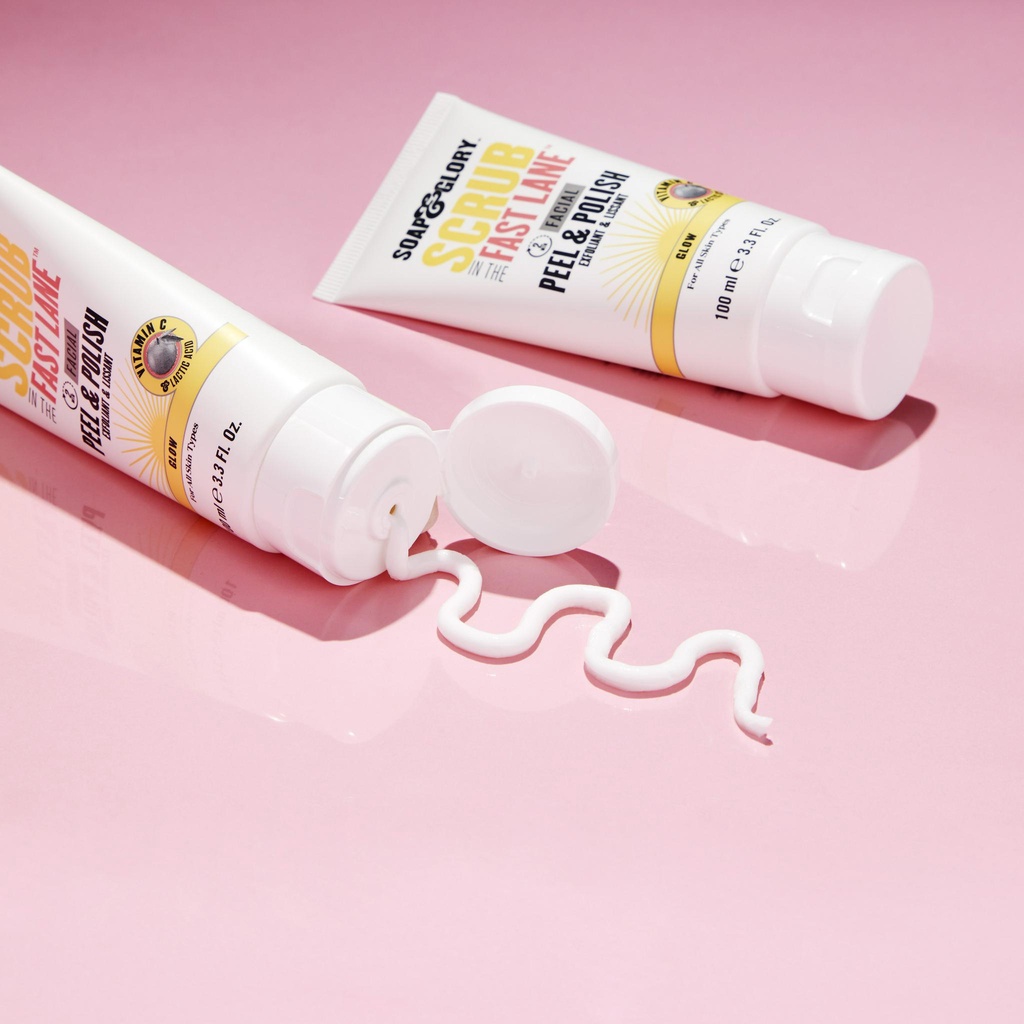 Tẩy da chết da mặt Soap & Glory Scrub In The Fast Lane Facial Scrub 100ml Vitamin C và Lactic Acid