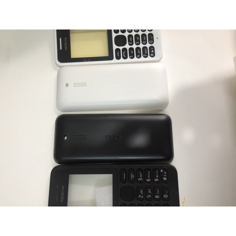 Vỏ kèm phím nokia 130 đen, trắng!