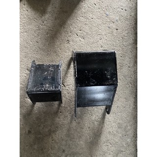 BỆ MÁY XE BA GÁC