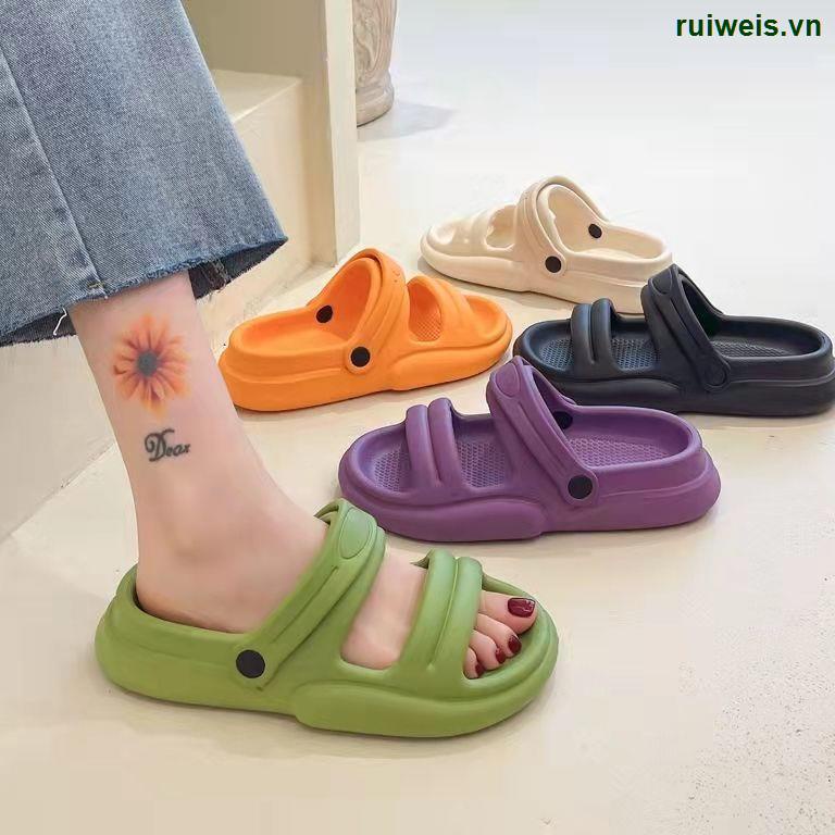 Giày Sandal Đế Phẳng Dày Hai Cách Mang Thời Trang Mùa Hè 2023 Phong Cách Mới Dành Cho Bạn Nữ Mang Đi Biển