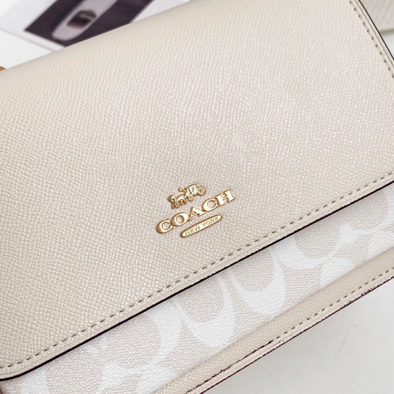 Túi đeo chéo đeo vai C0@ch Klare