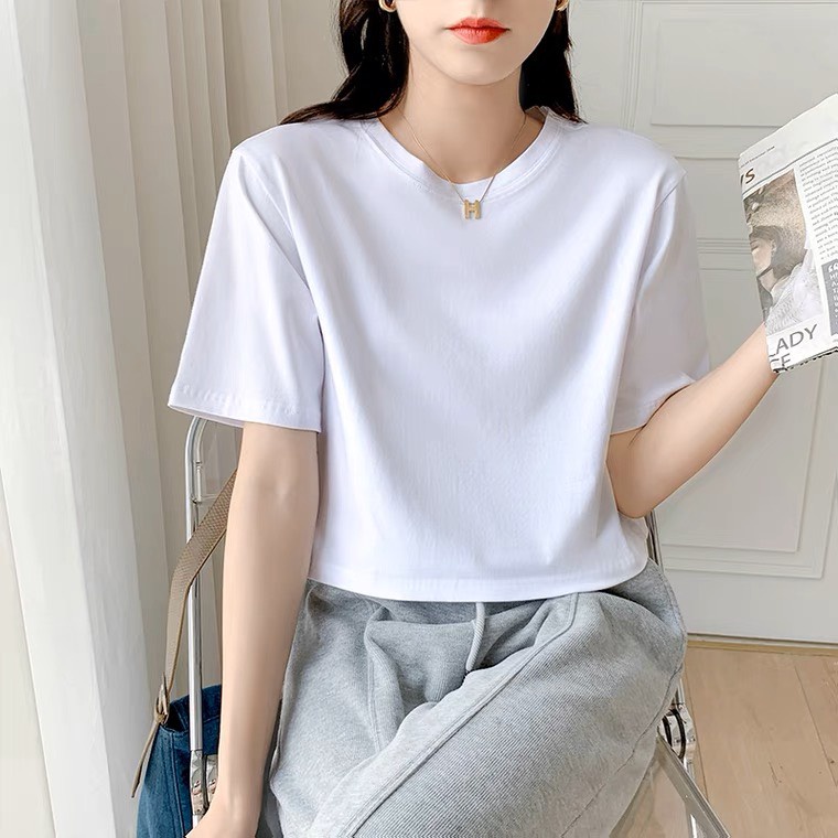 Áo thun croptop trơn dáng rộng, cơ bản tay ngắn cổ tròn 581 FIORI STORE