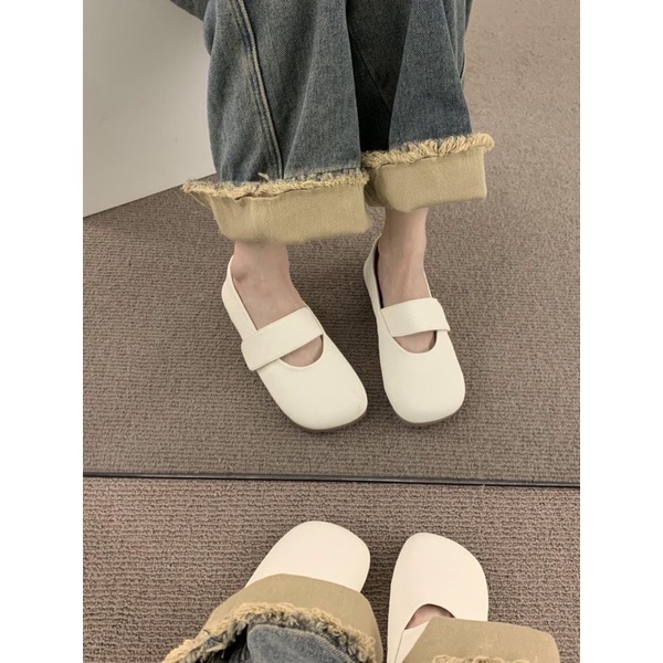 Giày búp bê phong cách retro mũi tròn giày đế bằng Mary Jane quai dán bốn màu phong cách trẻ trung mới nhất 2023 G32