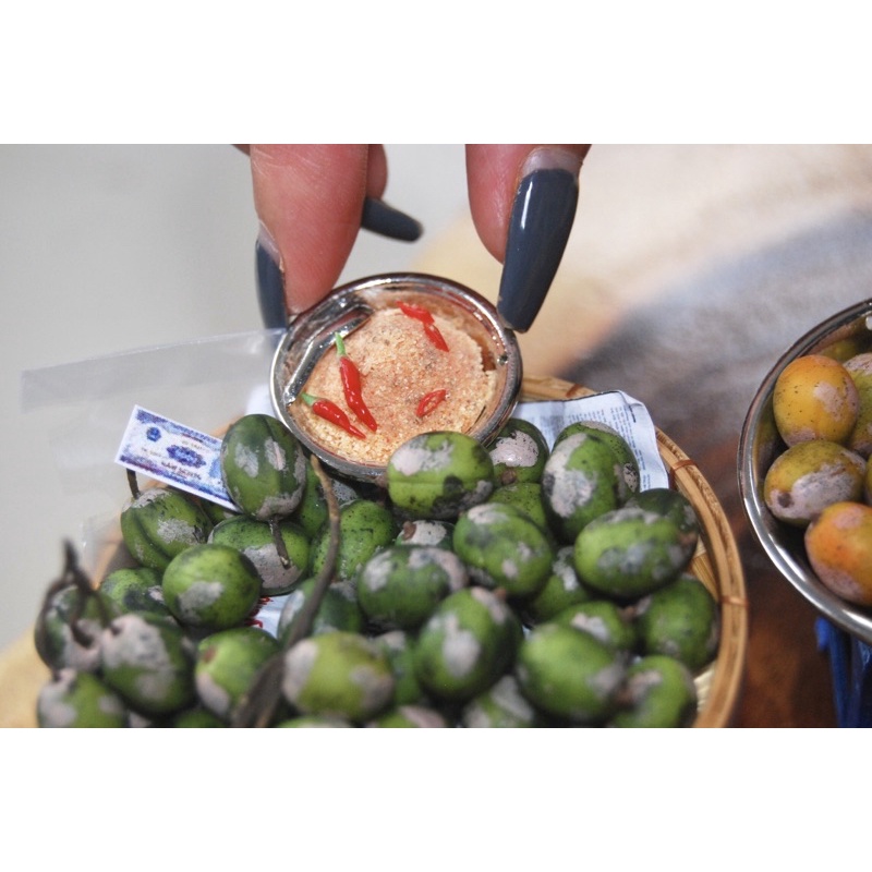 Mô hình cóc sống và cóc chín thu nhỏ bằng đất sét