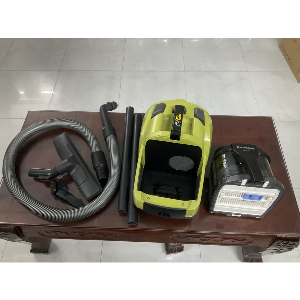 Máy hút bụi dạng hộp Panasonic MC-CL571GN49 Malaysia - Hàng trưng bày