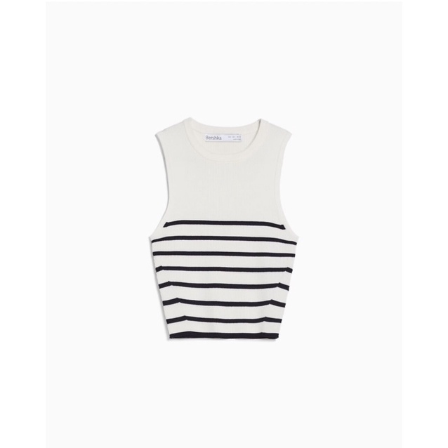 Áo sát nách croptop Bershka Authentic