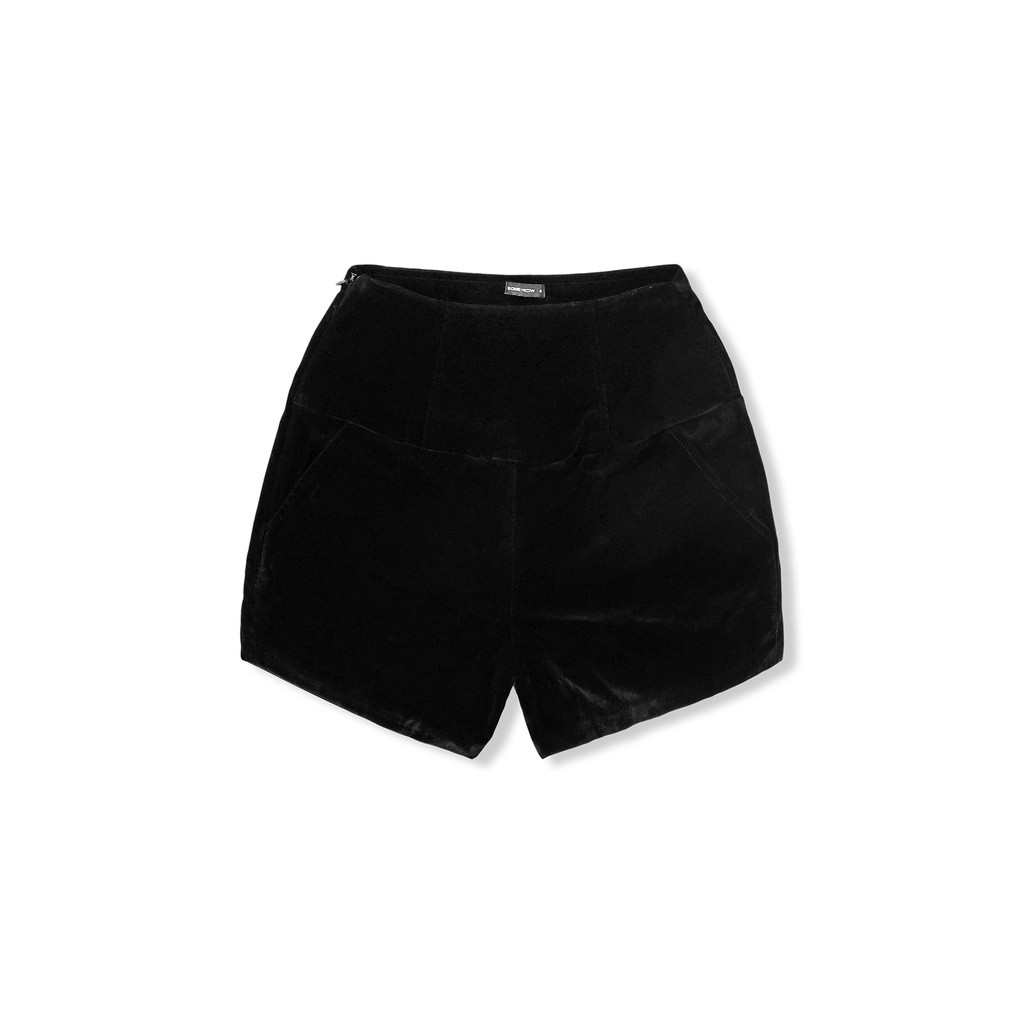 Quần Short Nữ Velveteen Black, Chất Vải Nhung Thoải Mái, WQS005, SOMEHOW