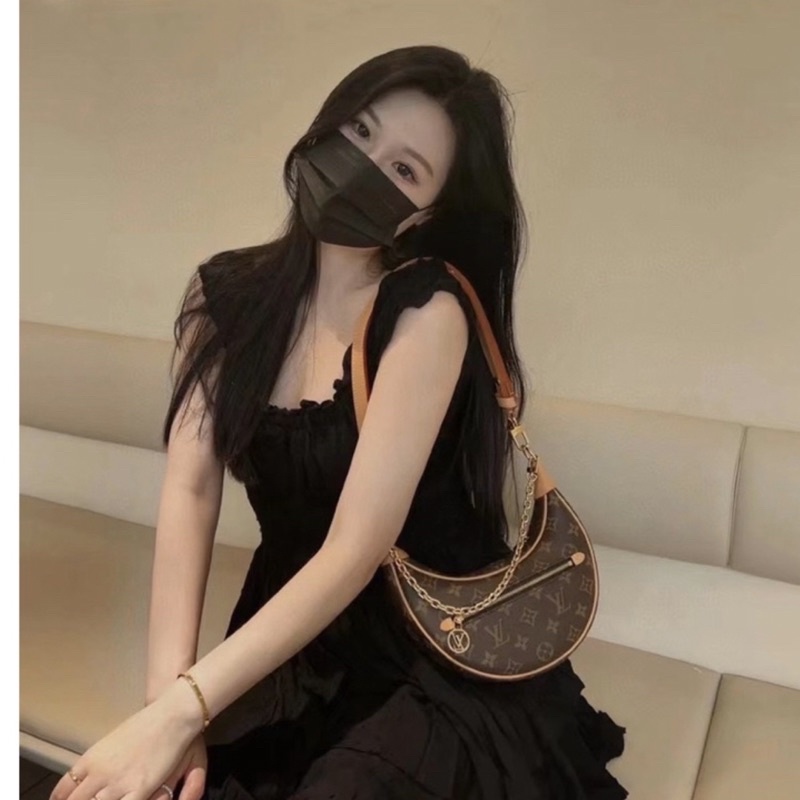 Túi eo vi kẹp nách dáng thuyền Size 24cm loại đẹp full box nam châm xịn sò