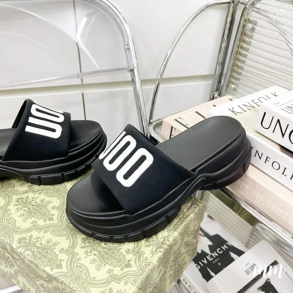 Dép Quai Ngang Nữ Đế Cao 4cm Chữ thêu UOO , Dép thời trang nữ phong cách thời thượng HOT - Hàng Loại 1 Ladystore