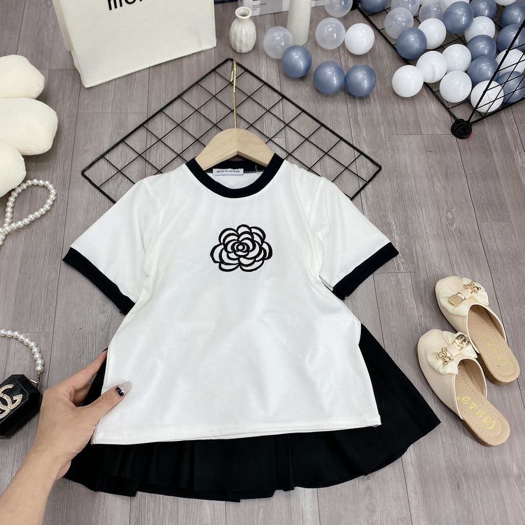Set áo phối váy "HOA TRÀ" 18-48kg cho bé gái 4-14 tuổi. Chân váy xếp li xinh xắn. Hàng may kỹ. STA001