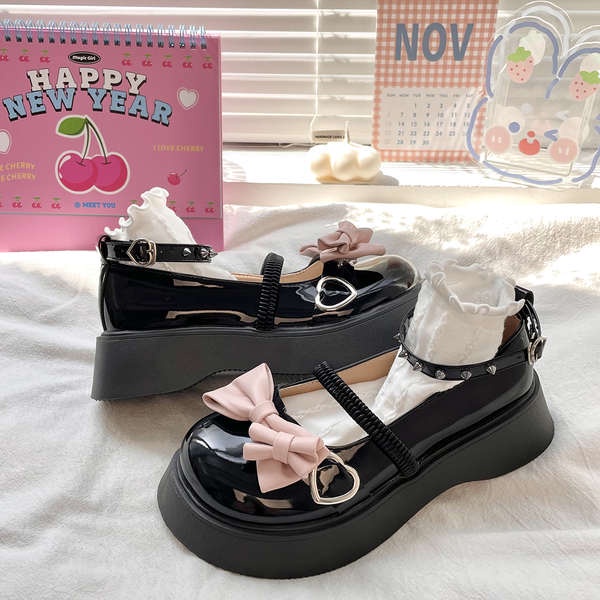 Giày da nhỏ kiểu Nhật đế dày nữ dễ phối