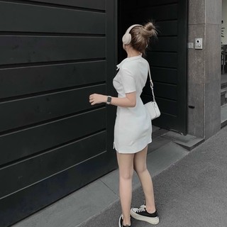 ĐẦM POLO XẺ ĐÙI 2 MÀU