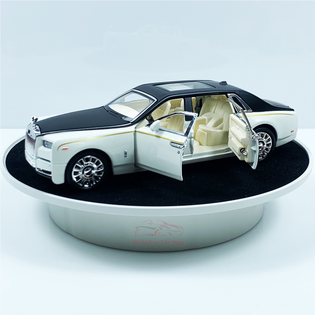 Mô hình xe Rolls-Royce Phantom VIII tỉ lệ 1:32