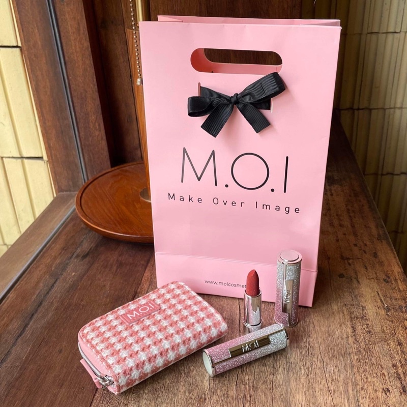 VÍ NGẮN M.O.I MÀU HỒNG