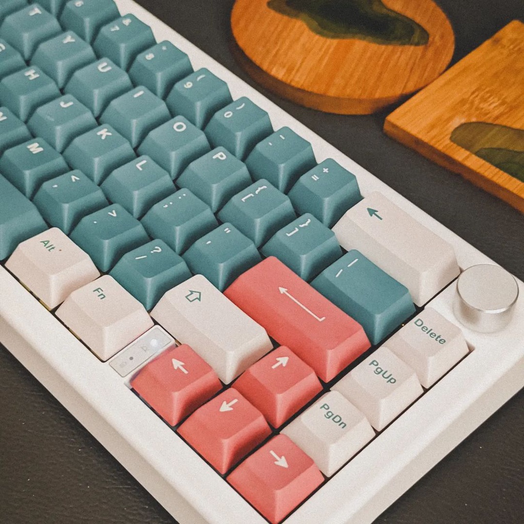 Kit Bàn phím cơ Custom - GMK67 Gasket Mount Mạch Xuôi RGB Hotswap