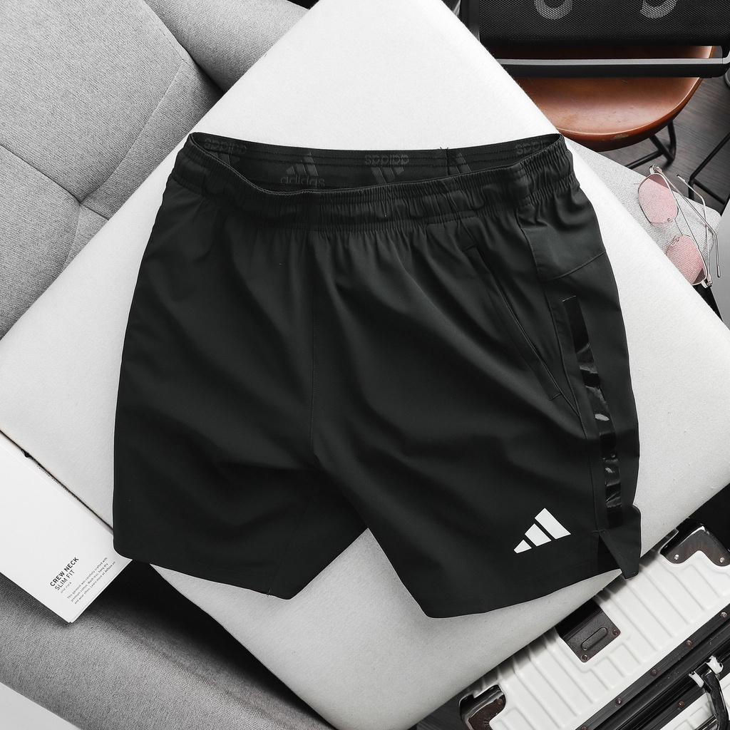 Quần thể thao Nam TVN chất dù form ngắn vừa phải co giãn nhẹ đậm chất thời trang