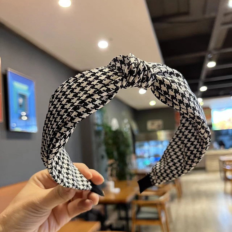 Bờm cài tóc cao cấp bản to họa tiết trắng đen cá tính