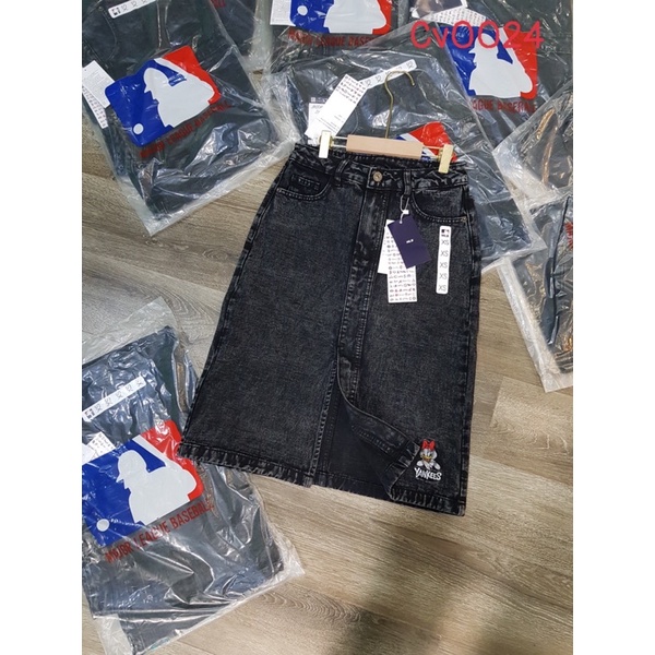 Chân váy dài MLB màu đen