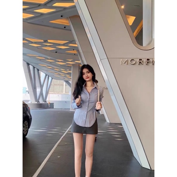 SET Áo Sơ Mi Tay Dài Dáng Ôm Màu Xanh Kẻ Sọc + Chân Váy Ghi Thời Trang Hot 2023 Nữ