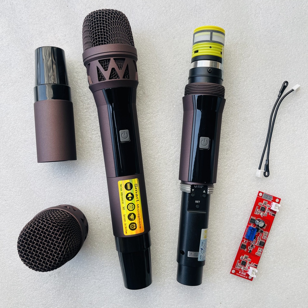 MICRO UGX KIM LOẠI CỦ K8 CHỐNG HÚ TỐT 2 MÀU SẮC TIẾNG HÁT SÁNG , MƯỢT - 432VIETNAM