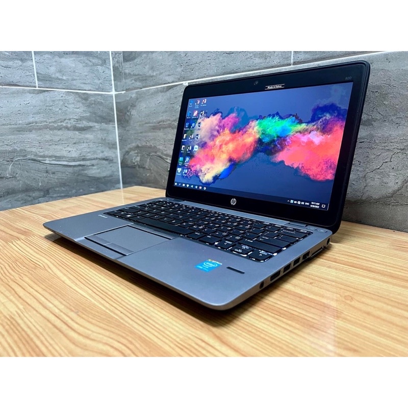 Laptop HP 820 8GB 256Gb SsD đèn bàn phím