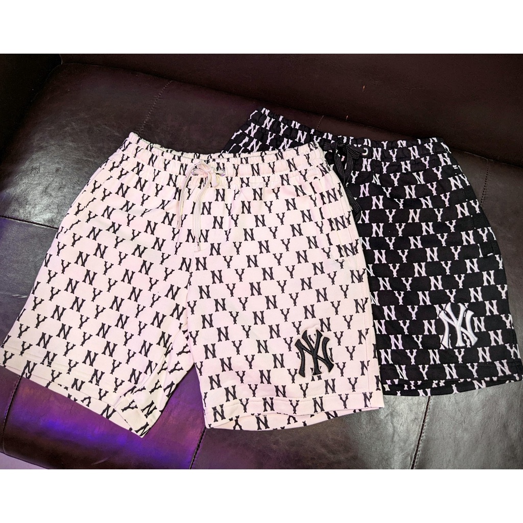 Quần Short Unisex MLB Monogram Allover Logo Half Pants New York Yakees