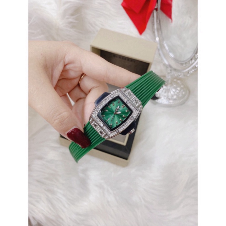 ĐỒNG HỒ NỮ hu.b dây cao su non cao cấp thời đeo cực sáng tay thời thượng bắt mắt, bảo hành 12 tháng