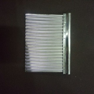 DAO CẮT LƯỢN SÓNG INOX