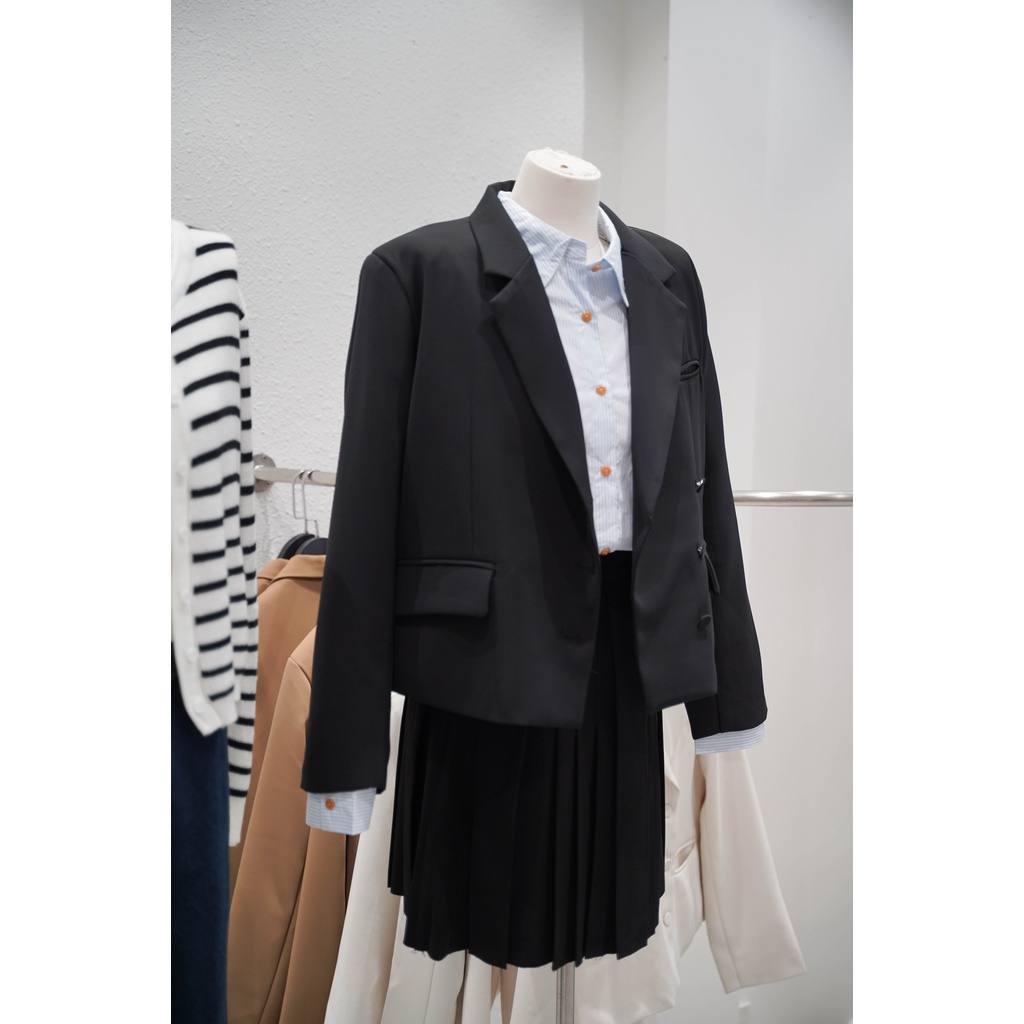 Áo blazer tay dài dáng ngắn 3 nút bọc trơn 3 màu LENCLOTHING 9511 | BigBuy360 - bigbuy360.vn