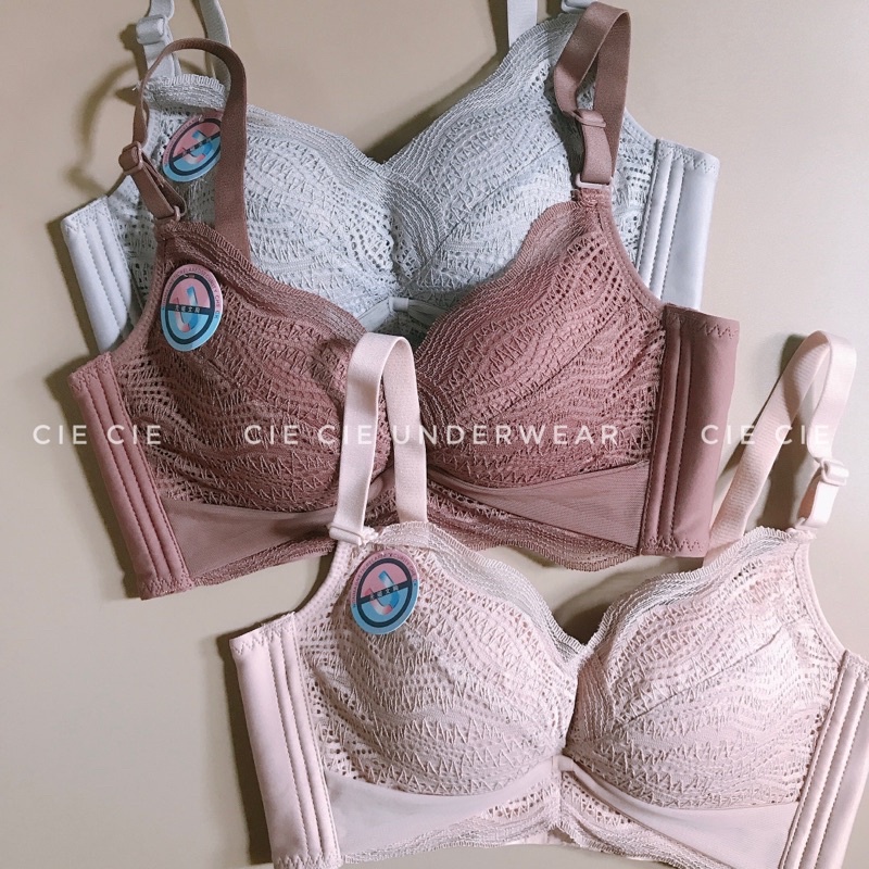 Áo lót đệm dày không gọng nâng size hiệu quả cho nàng ngực nhỏ, tạo khe siêu tốt