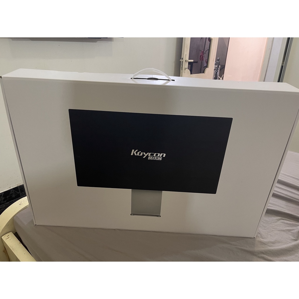 màn hình quỷ con Kuycon studio display 4k 32"