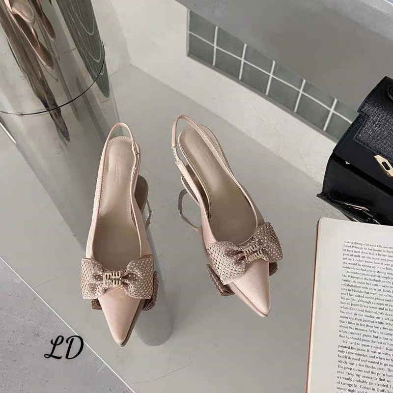 Sandal MIUMIU NƠ ĐÁ GÓT NHÚ