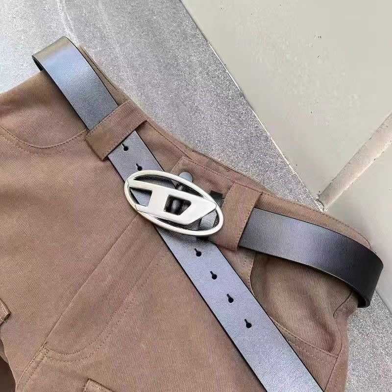 Thắt lưng da Diesel màu đen mặt kim loại dành cho nam nữ cá tính hot trend