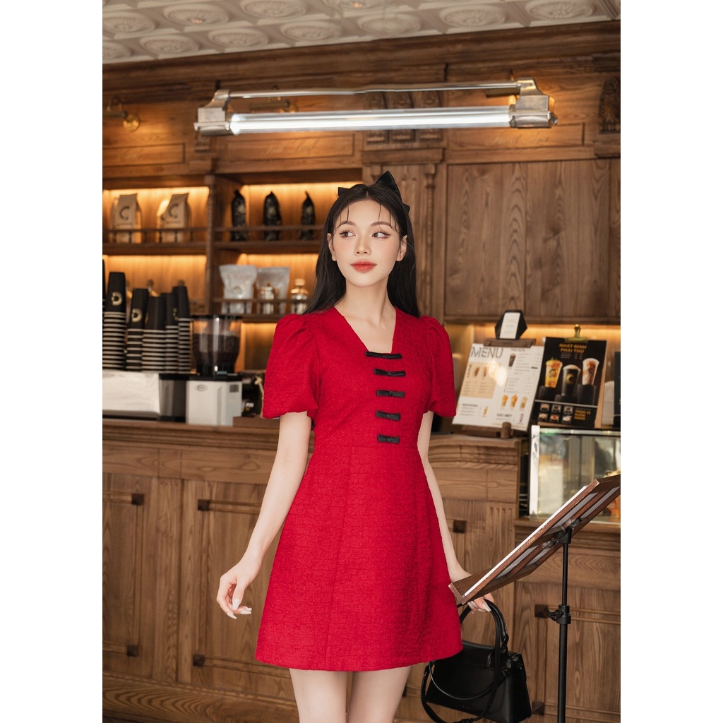 JM Dress Desgin - Đầm tay bồng nơ đính ngực tơ nhăn 1S53.2302WF