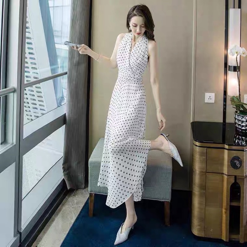 Váy ren chấm bi xoè dáng midi