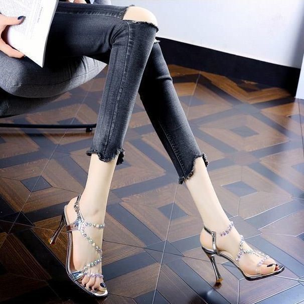 Giày Sandal Cao Gót Mùa Hè 2023 Quai Trong Suốt Đính Đinh Tán Có Khóa Cài Cho Nữ