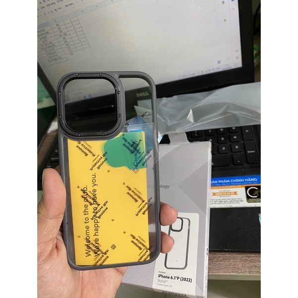 Ốp Caseology 14 pro sky fall