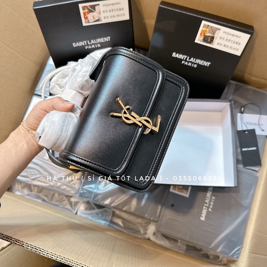 Túi đeo chéo Y ét lờ chuẩn fom vuông vắn net đẹp ( Có hộp )