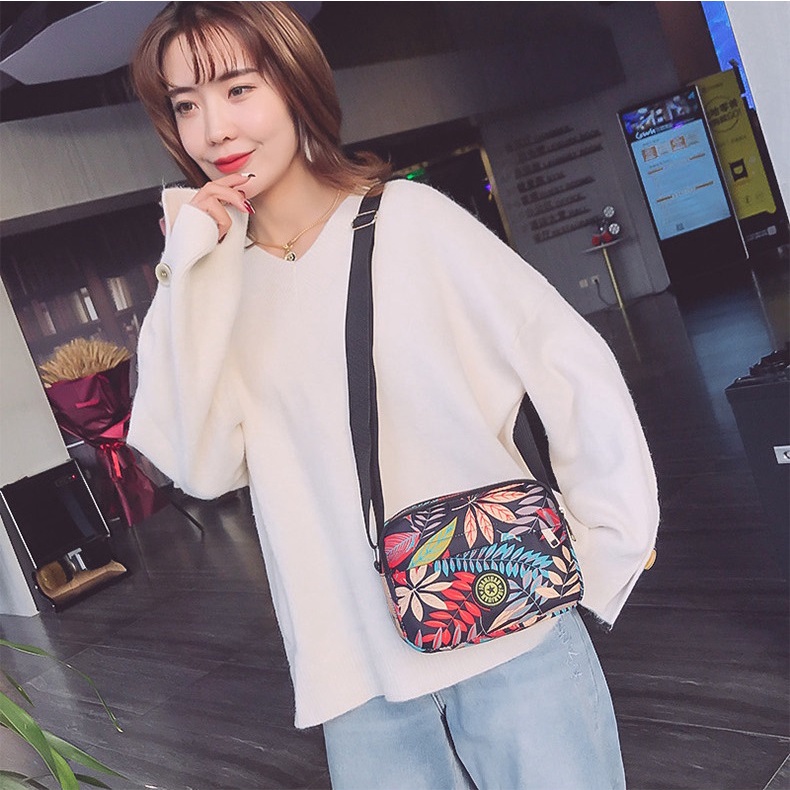 Túi đeo chéo nữ 4 ngăn tiện dụng, vải dù chống thấm nước thời trang dùng để đi chơi , đi làm