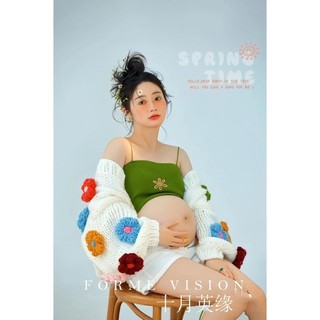 Trang phục bầu đáng yêu concept chụp ảnh studio