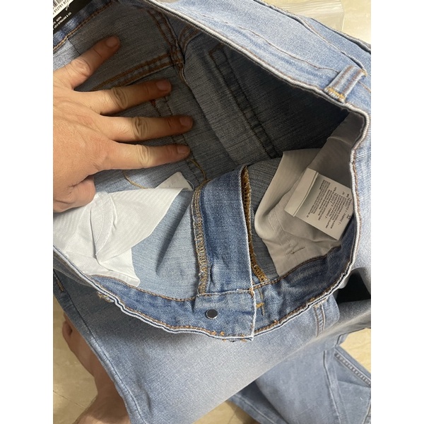 Jeans Nam ống Suông 501