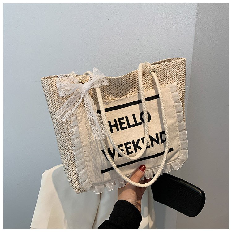 Túi cói Hello Weekend phối nơ ren trắng đeo vai mẫu mới 2023
